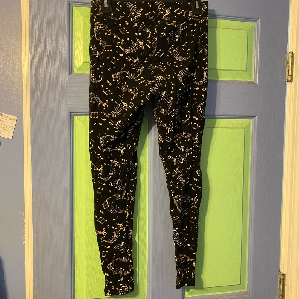 Torrid leggings